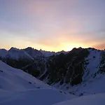 Мини-отель Suisse 2*