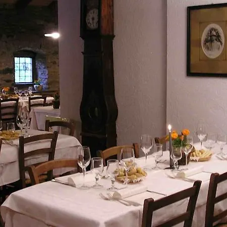 Suisse Fogadó 2*